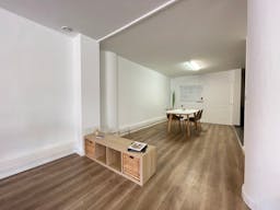 Galerie / Espace bureau / reception / co-working/ tout confort / village en bord de mer / 10 minutes Cannes - Image 1