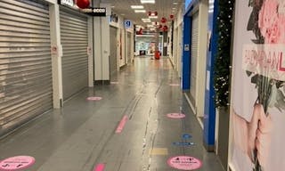 Former Candy store at Backa 2 - Image 3