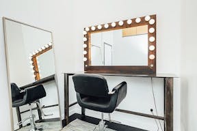 Studios in Brooklyn - Studio 8 - Image 1