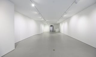 A sun-drenched, spacious storefront nestled in the heart of Midtown Manhattan. - Image 4