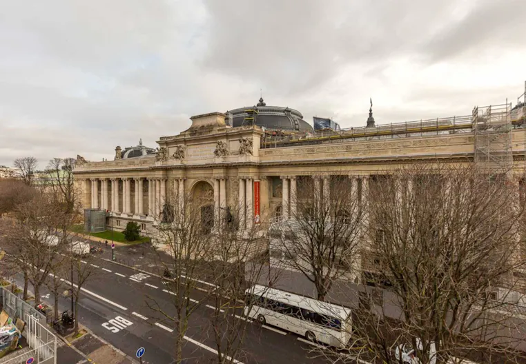 Haussmann Style Apartment / Showroom - Paris 8th - Near Palais de la D�couverte - Image 0