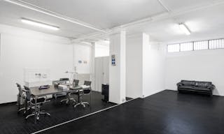 Studio and Showroom in Milan - Image 5