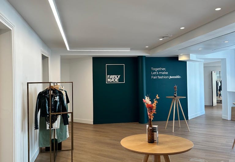 Espace Exclusif pour Showroom à Paris - Image 4