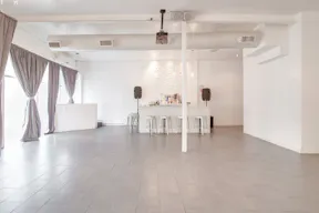 Licensed Bar Space in Crown Heights - Image 5