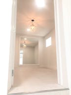 Beverly Hills Fashion Showroom/Retail Shop Space - Image 23