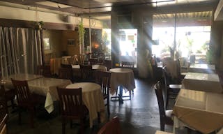 Event and patio space in Pico-Robertson - Image 1