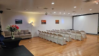 Entire Floor in SOHO with 2 extra rooms! - Image 51