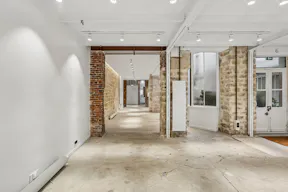 Élégant Showroom Ephémère à Paris - Image 6