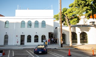 Rooftop Space - Image 8