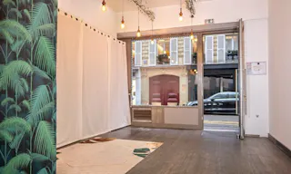 Jean Mermoz Pop Up Boutique - Image 1