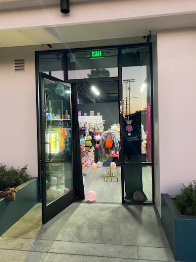 Luxurious Pop Up Retail in Noho - Image 0