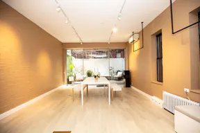 Fashion Space Pop Up Store - Image 0