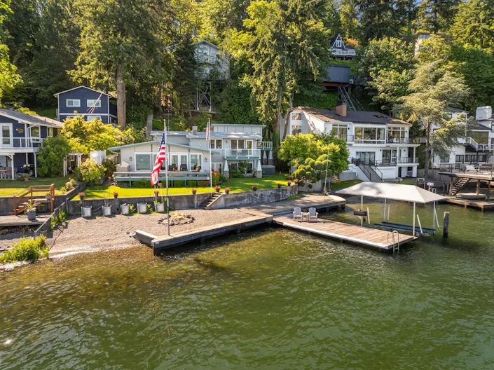 Water Front Sammamish - Image 0