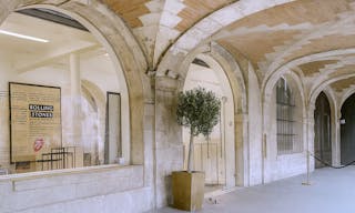 -ICONIC SPACE IN LE MARAIS - Treat yourself to a prestigious setting that ensures your guests will attend. - Image 10