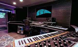 Fully Supported State-of-the-Art Creative Incubator In Los Angeles - Image 9