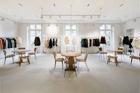 Showroom Vend�me Square - Image 1