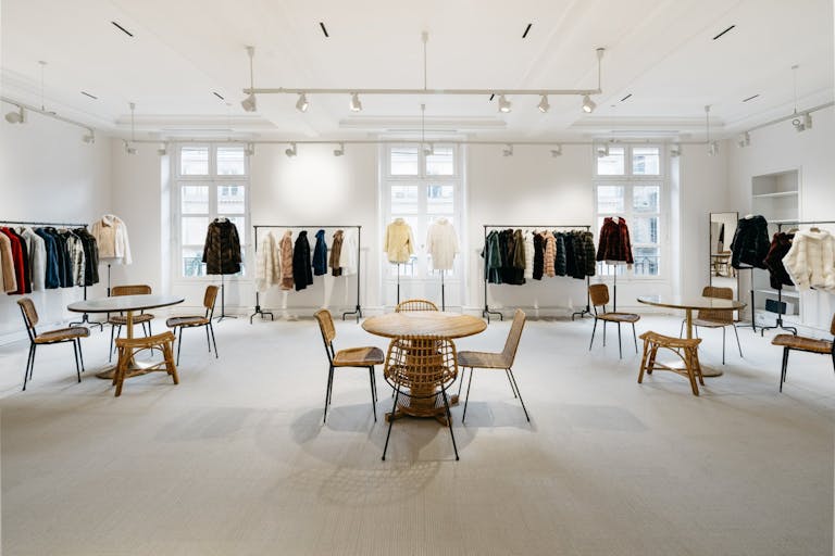 Showroom Vend�me Square - Image 1