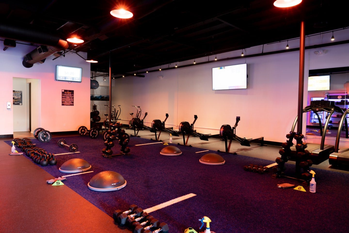Private Gym in Woodland Hills for Filming and Photoshoots