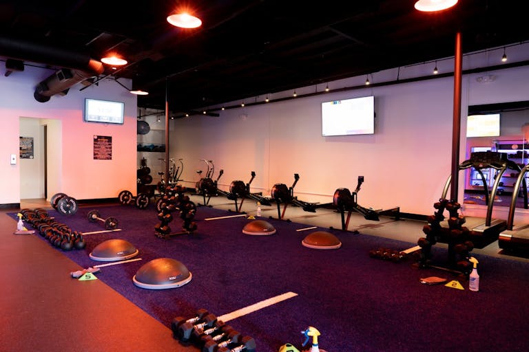 Private Gym in Woodland Hills - Image 0