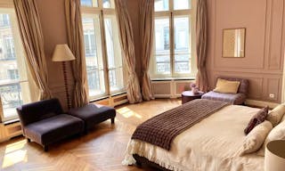 Bright, Elegant & Versatile Space for Photoshoots, Events, and Pop-Up Shops - Image 6