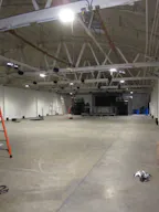 Large Industrial Warehouse Space Multiuse - Image 0