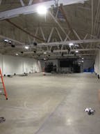 Large Industrial Warehouse Space Multiuse - Image 0