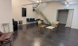 Rue de Thorigny Pop Up Boutique - Image 6