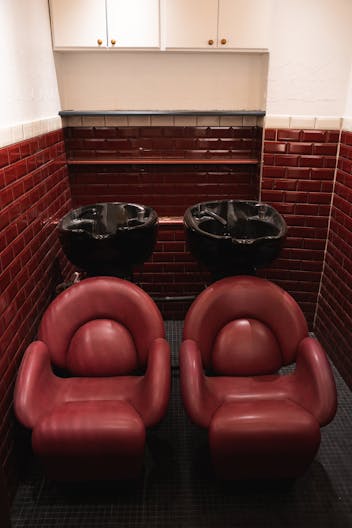 Salon de coiffeur � louer - Image 1