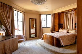 Art Deco Penthouse and Rooftop Event Deck - Image 4