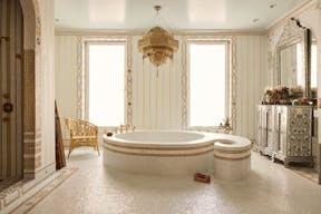 Whimsical 5-Story Brownstone in Murray Hill - Image 44