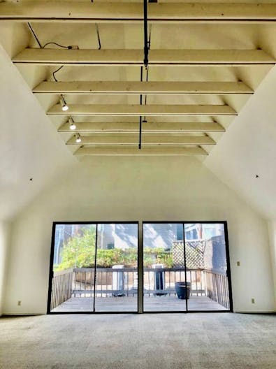 Spacious and Bright private open plan Office or Event space in the heart of Pacific Heights! - Image 2