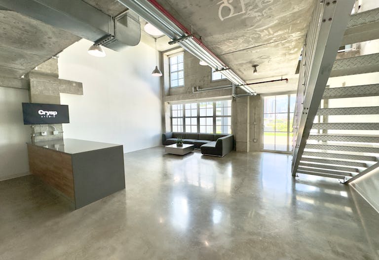 Industrial Daylight Loft in Wynwood with Natural Light & Huge Outdoor Rooftop with view - Image 3