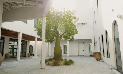 Rooftop Space - Image 0