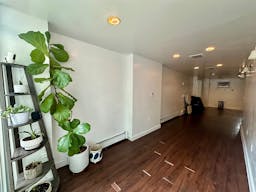 Quaint Central Harlem Space Ideal for Pop-Ups, Events, & Creative Use - Image 6