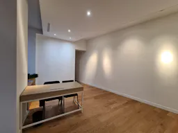 Espace Exceptionnel pour Fashion Week à Paris - Galerie d'art, ancien showroom Pierre Cardin (Triangle d'or) - Image 2