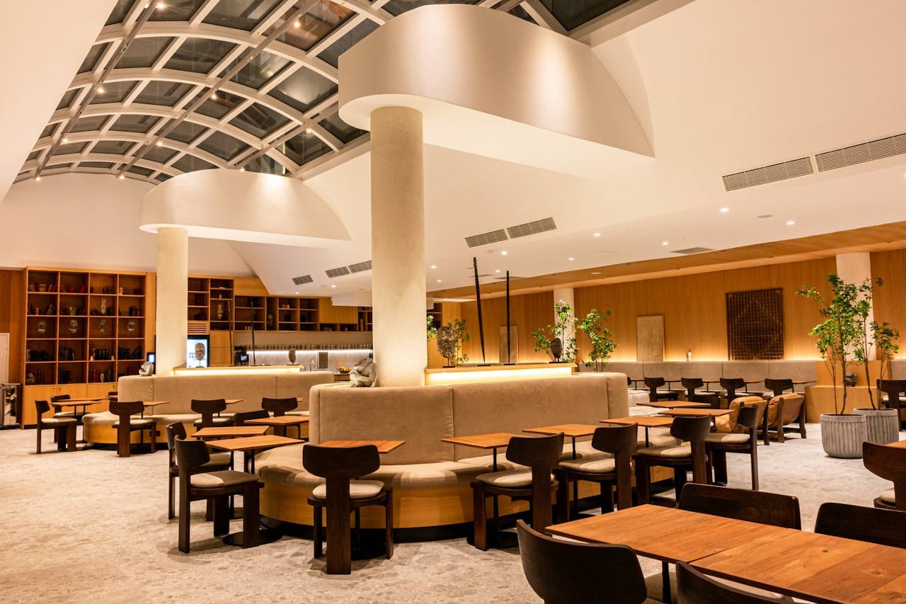 Salle de r�union 4 personnes (MT010/11/13) - Image 1