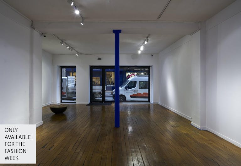 Beautiful Art Gallery - Image 3