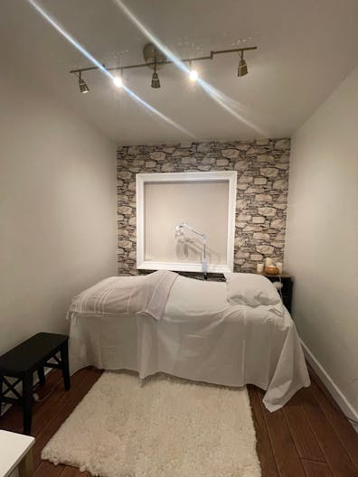 Treatment / Spa Room Available for Rent - Image 2