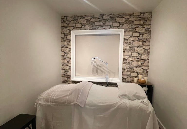 Treatment / Spa Room Available for Rent - Image 2