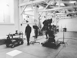 Showroom in Folie-M�ricourt - Image 15