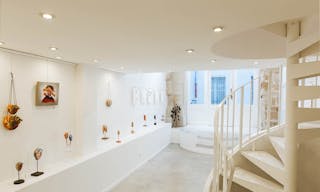 Classic Pop-Up Store in Rambuteau - Image 1