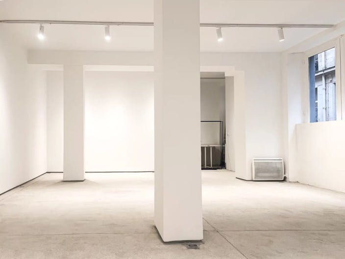 A Bright and Versatile Space in the Heart of Haut Marais - Image 3