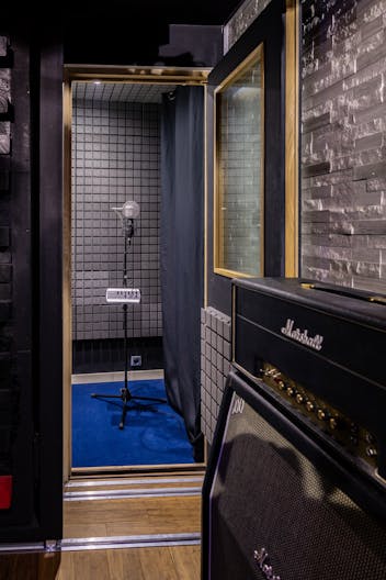 Lieu artistique avec studio créatif à Gare de l'Est - Image 4