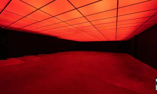 Large Blackout Studio with RGB Ceiling & car access - Image 3