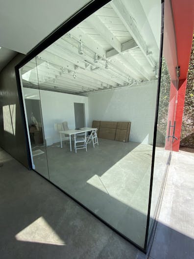 Trendy Melrose Pop-Up Shop / Boutique Space - Image 1