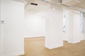 SHOWROOM 150m2 Paris Marais - Image 4