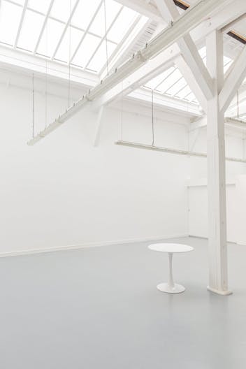 Galerie d'art au coeur du 15eme arrondissement - Image 1