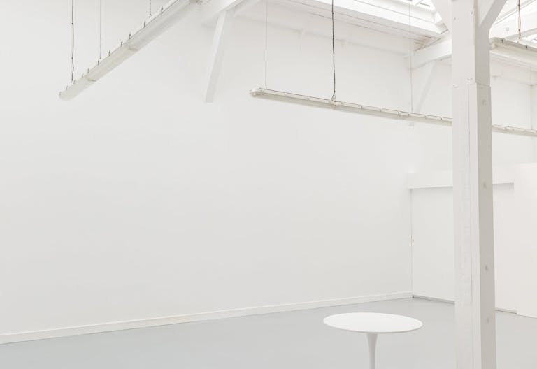 Galerie d'art au coeur du 15eme arrondissement - Image 1