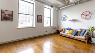 Boho Chic Studio Loft - Image 6