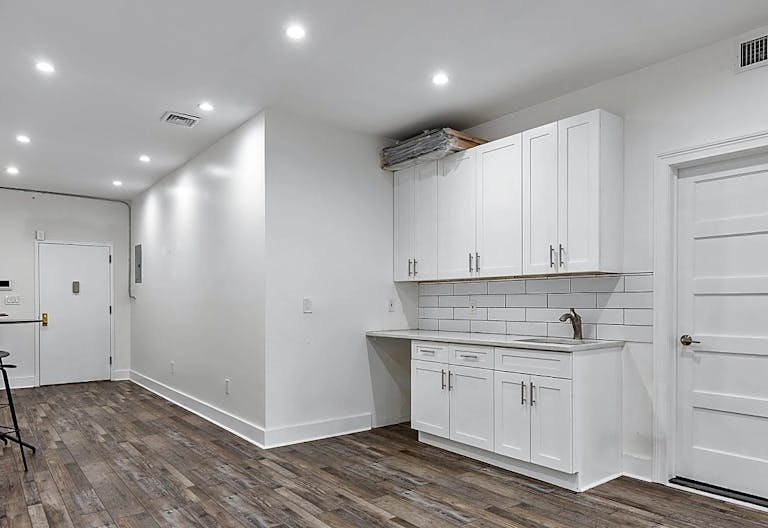 Luxurious spacious 5 bedroom house for Events - Image 2